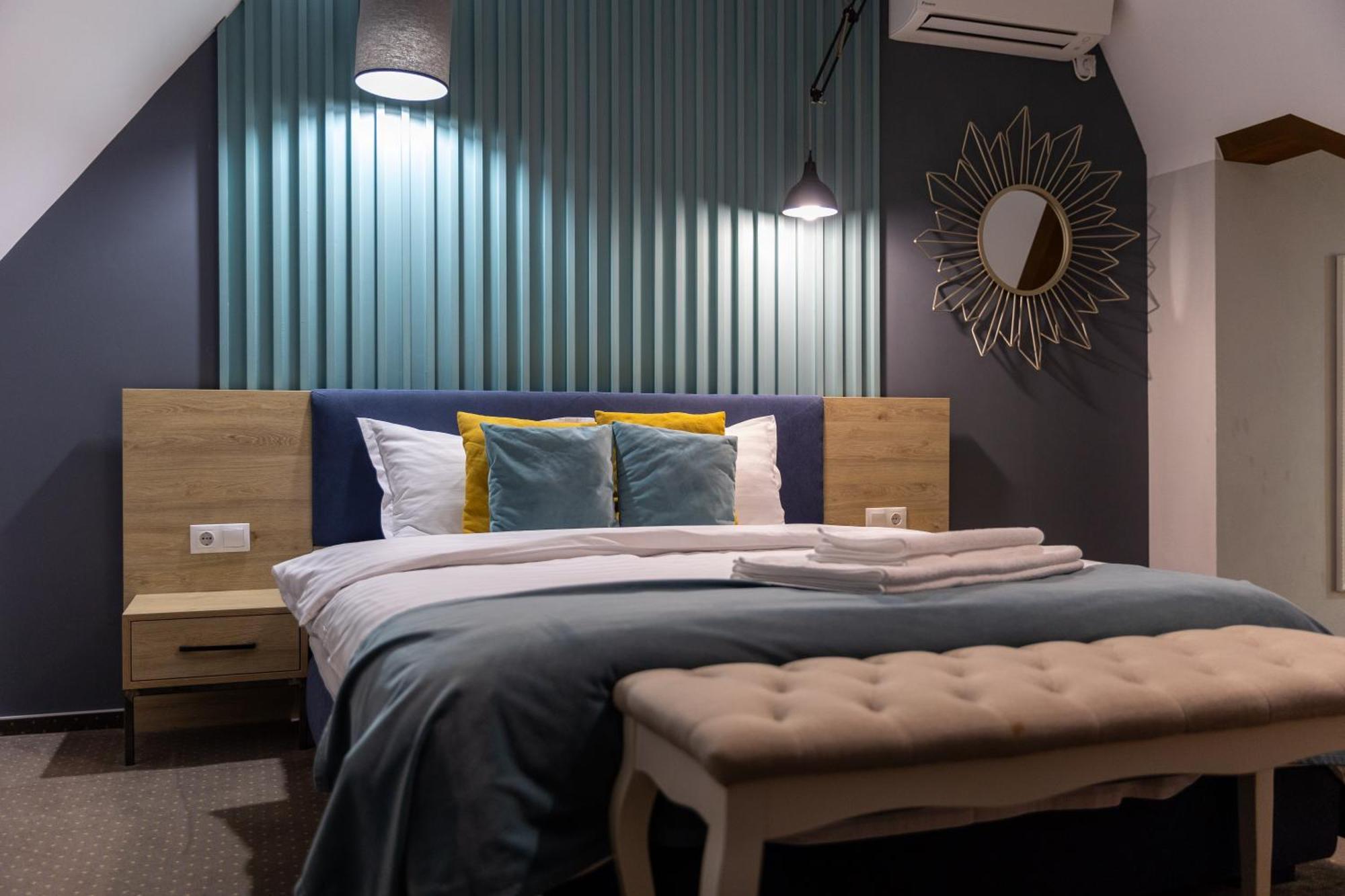 Hotel Lumiere House Sybin Zewnętrze zdjęcie